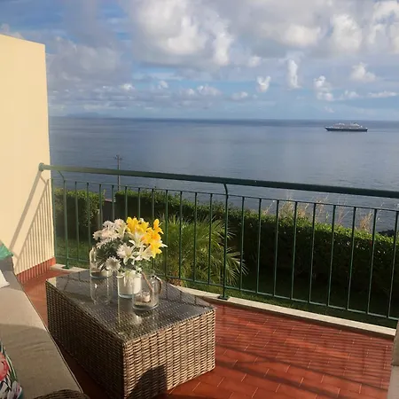 Oceanic Apartment Canico  Exterior photo